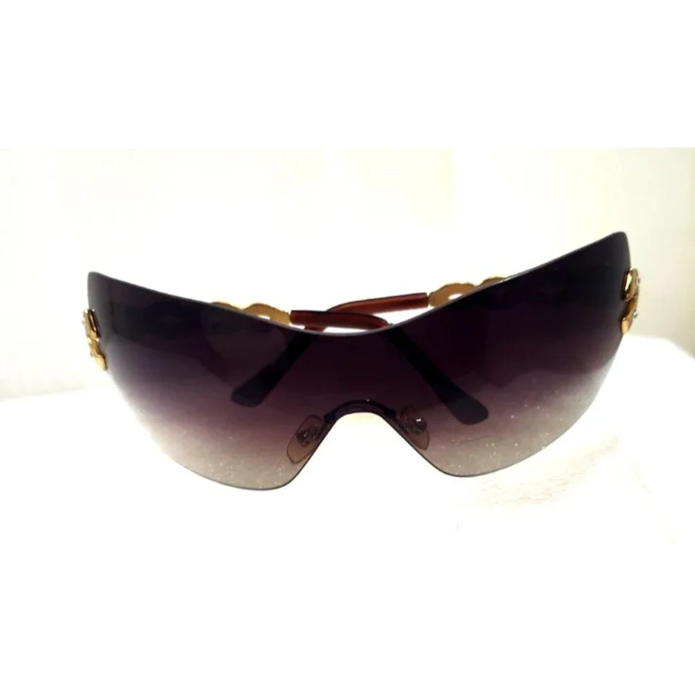 Vintage Y2K Versace 2043-B  Brown Rhinestone Rimless Shield Sunglasses Scratched
